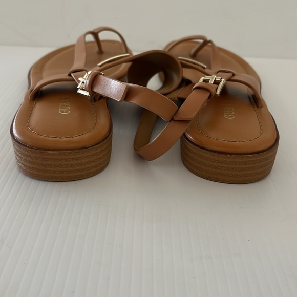 Guess Saddle Geesa Round-Toe Slip-On Slingback Toe-Loop Strap Sandal W 7 1/2 - Picture 4 of 10